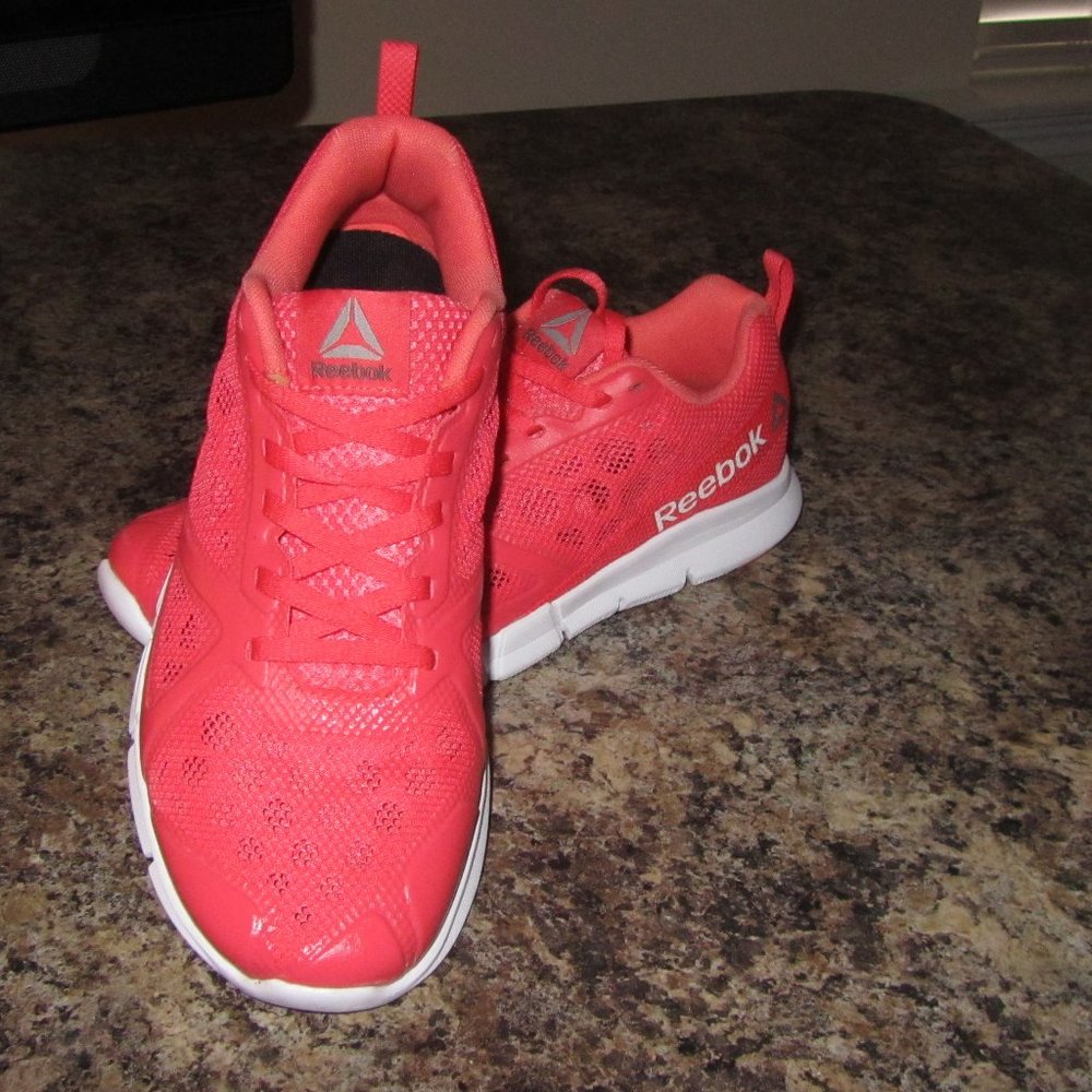 Women's Reebok Coral Hexalite TR Shoes size 7.5
